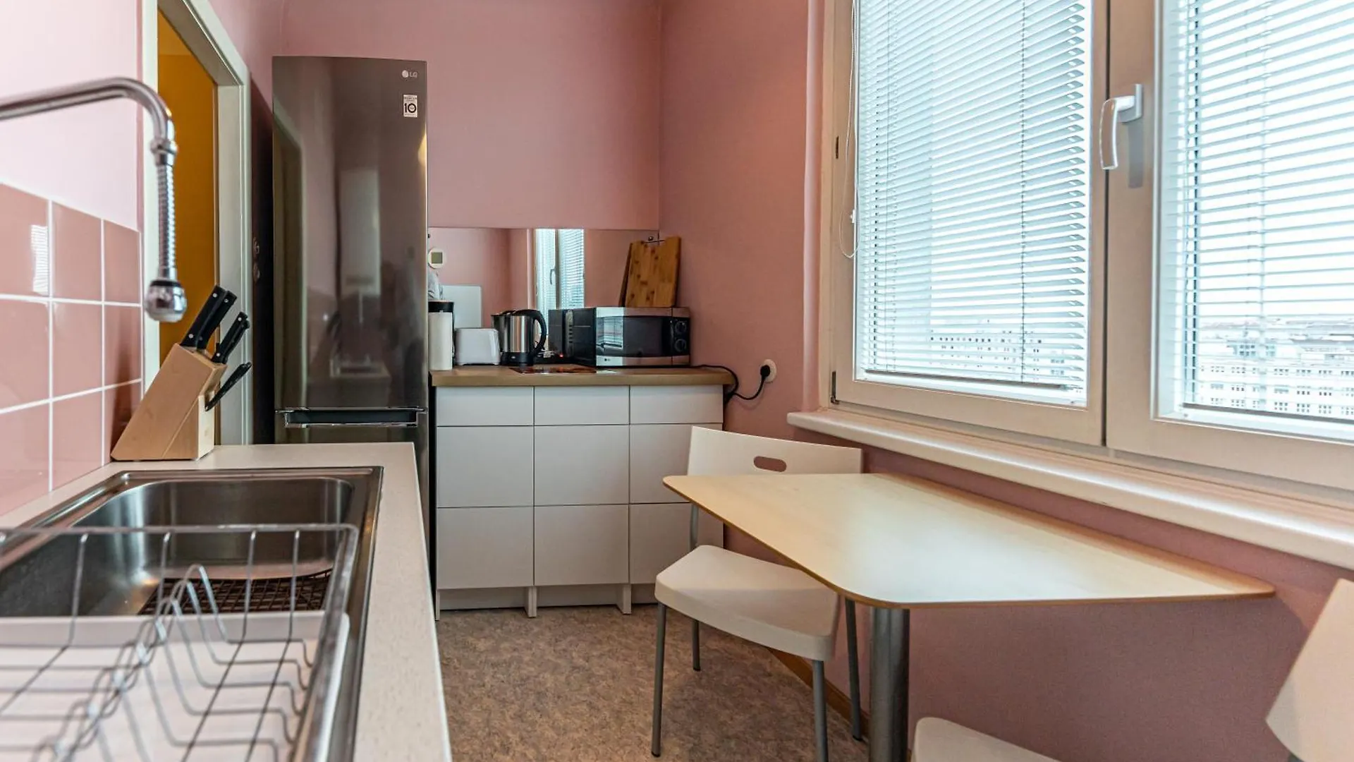 Vintage, View & Balcony By Jr City Apartments Vienna Austria
